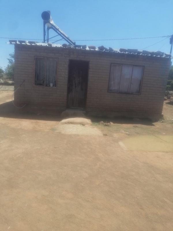 2 Bedroom Property for Sale in Botshabelo BA Free State